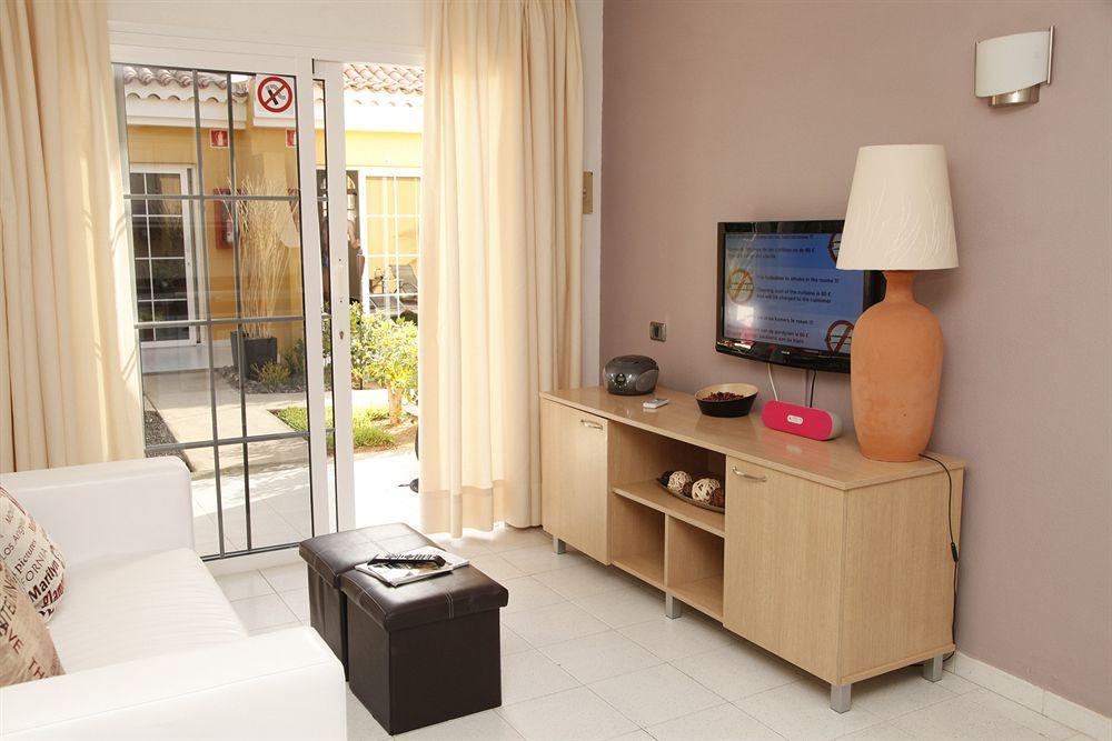Club Torso Gay Men Only Hotel Maspalomas  Exterior photo